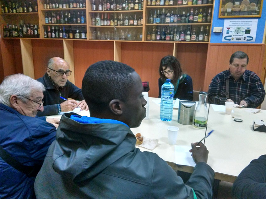 Intercambio generacional con representantes del centro de mayores Balsas